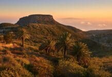 Nubes y claros en Canarias este martes