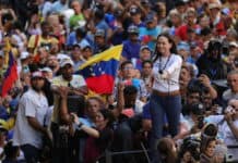 Liberan a Corina Machado tras una violenta detención ordenada por Maduro