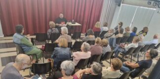 Cajasiete y la Fundación Pedro Modesto Campos acercan la diversidad a través de la música en siete centros de mayores de Canarias