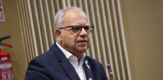 Curbelo asegura que “Canarias está ante una oportunidad histórica que no podemos desaprovechar”