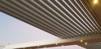 Protección y diseño: El funcionamiento de las pérgolas retráctiles