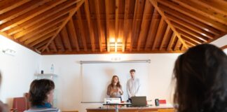 El Cabildo de La Gomera programa nuevas formaciones a gestores de alojamientos turísticos en materia de digitalización