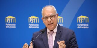 Curbelo alerta del grave problema que supondría para Canarias el recorte de vuelos anunciado por las aerolíneas