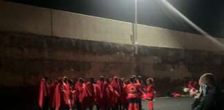 LLega un cayuco a Playa de Santiago esta noche de viernes