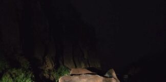 Un desprendimiento en la CV-18 entre Las Hayas y El Cercado obliga al corte de tráfico