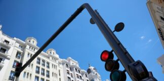 España recupera poco a poco el suministro