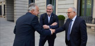 Curbelo define como “avance histórico” la aprobación del Real Decreto Ley para la distribución de menores migrantes