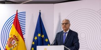 El Cabildo de La Gomera firma el convenio para impulsar la Estrategia Canaria de Infraestructuras Turísticas Insulares