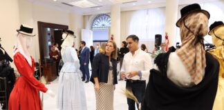 Trajes tradicionales en el Parlamento de Canarias: un homenaje a la identidad y a la cultura de las islas