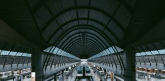 Descubriendo Sevilla: Guía para el viajero y consejos prácticos cerca de Santa Justa