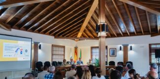 La Universidad de Verano de La Gomera se estrena con una charla sobre el futuro de la arqueología canaria