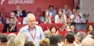 Torres reivindica la continuidad del Gobierno de Pedro Sánchez y los avances sociales conseguidos en estos años