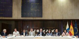 Gobierno y Fecam inician una línea de trabajo para que los ayuntamientos controlen el acceso a la vivienda