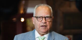 Curbelo pide una reflexión profunda sobre la carga fiscal que soportan los autónomos