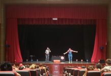 Escolares de La Gomera aprenden seguridad vial a través del teatro en el programa ‘Diversión sobre Ruedas’