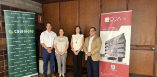Cajasiete y el Colegio de Arquitectos renuevan su Acuerdo para Impulsar la Actividad Profesional en Tenerife, La Gomera y El Hierro