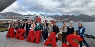 Armas Trasmediterránea acompaña a la International Ballet Company en su gira por Canarias