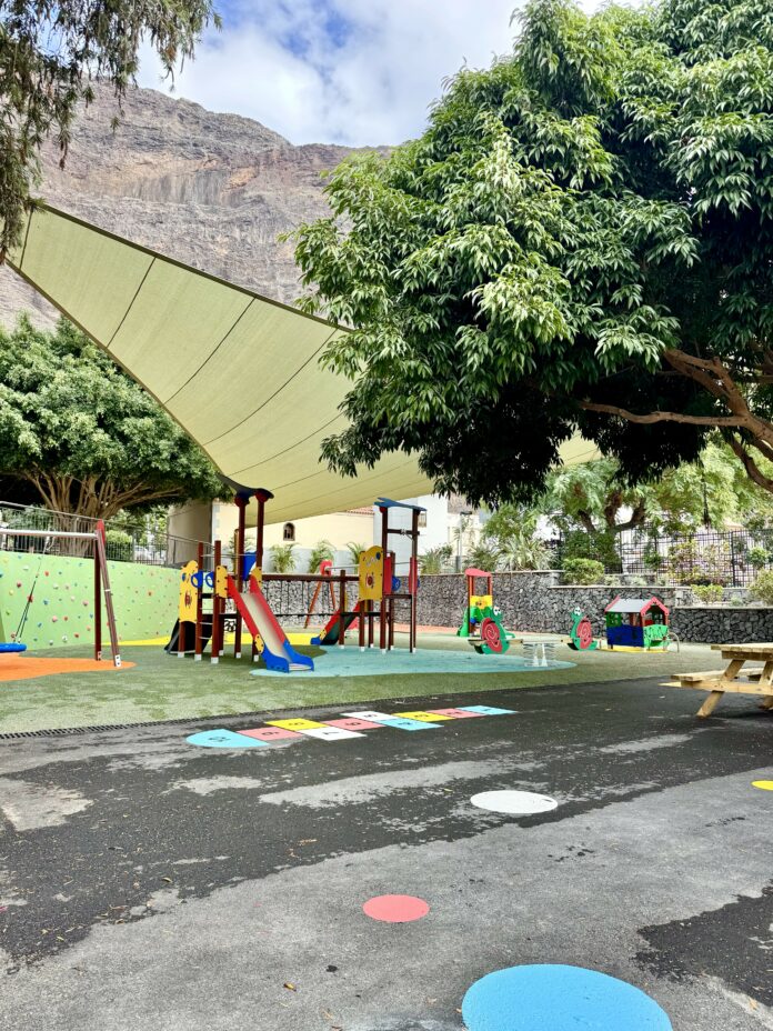 PARQUE INFANTIL DE BORBALÁN 2
