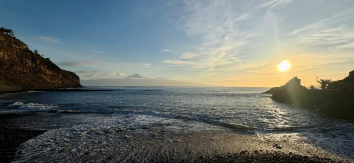 Playa de la Cueva de San Sebastián de La Gomera Foto NL