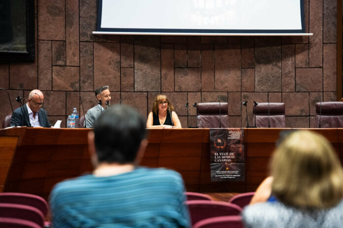 Presentación del libro en el Salón de Plenos del Cabildo