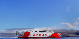 Armas Trasmediterránea reincorpora sus fast ferries para reforzar la línea entre Gran Canaria y Tenerife