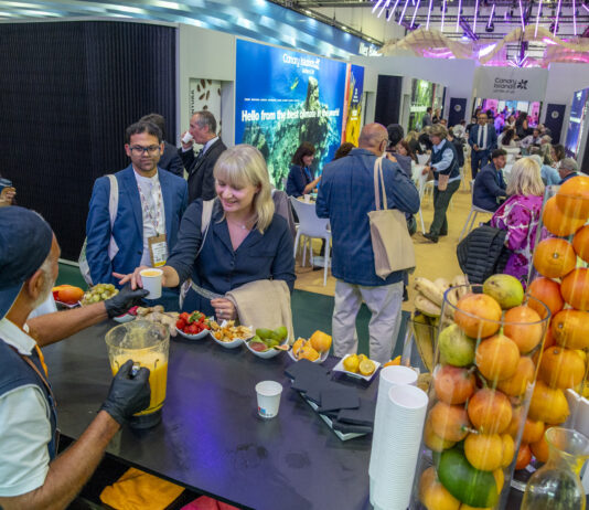 Turismo de Canarias impulsa la regeneración del destino junto con los principales operadores internacionales