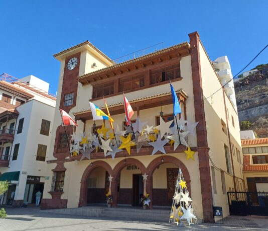 El Ayuntamiento de San Sebastián de La Gomera finaliza el año con una inversión cercana al millón de euros en zonas verdes y mobiliario urbano