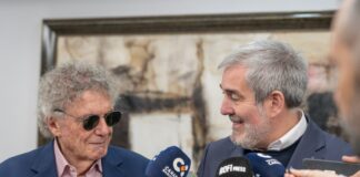 Fernando Clavijo anuncia a Braulio la concesión de la Medalla de Oro de Canarias