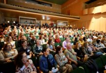 Educación refuerza la labor de los responsables de los centros en el primer encuentro autonómico de directores y directoras