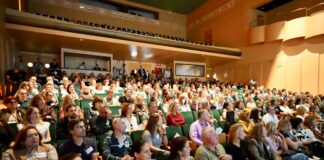 Educación refuerza la labor de los responsables de los centros en el primer encuentro autonómico de directores y directoras