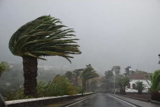viento y lluvia Foto el tiempo de canarias
