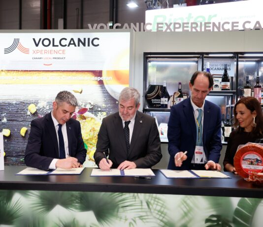 Gobierno de Canarias y Fred. Olsen Express firman un convenio estratégico para impulsar la promoción y el consumo del producto local