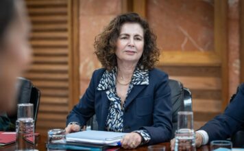 Hacienda prorroga en 2026 la bonificación al combustible para las islas no capitalinas