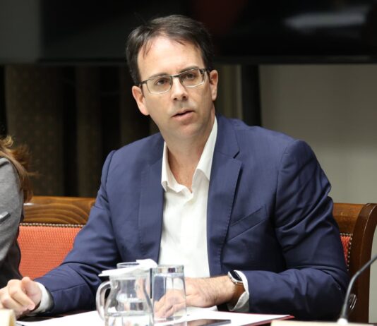 La Gomera pide una Ley de Cabildos sólida y una transición energética con beneficios reales para las islas