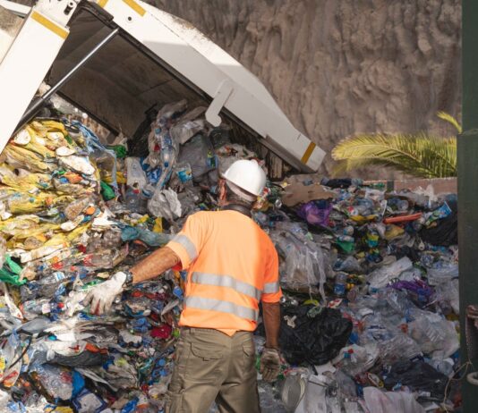 El Complejo Ambiental de El Revolcadero facilita el reciclaje de 677 toneladas de residuos durante el último año