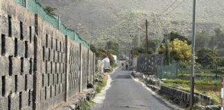 El Ayuntamiento de Valle Gran Rey inicia las obras de mejora del callejón de La Puntilla y la calle Chelé