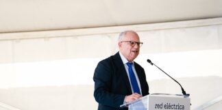 Curbelo: “El enlace eléctrico de La Gomera y Tenerife es el resultado de diez años de trabajo constante de ASG”