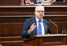 Curbelo apela al acuerdo para defender ante el Estado un paquete “de máximos” que sostenga la recuperación social y económica de Canarias