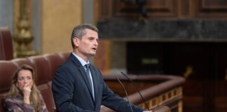 La subida de las tasas aéreas es un atraco a Canarias y a los canarios