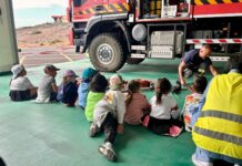 El Aeropuerto de La Gomera recibe un año más la visita escolar del CEO Santiago Apóstol