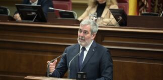 Clavijo resalta los avances en “una Canarias para los canarios” pese al parón estatal y la convulsión mundial