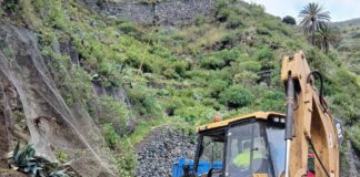 Los desprendimientos en las vías insulares marcan la segunda jornada del paso de Therese por La Gomera