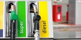 Una de cada cuatro gasolineras se aprovecha de la bajada del IVA para subir los precios, según Facua