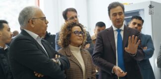 Curbelo insiste en el cierre del anillo eléctrico como reto durante la apertura de la nueva subestación de Endesa