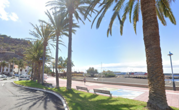 El Cabildo y el Ayuntamiento de San Sebastián firman un convenio para renovar el mobiliario urbano de la Avenida de Los Descubridores