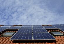 El Cabildo avanza en la implantación de energía fotovoltaica en edificios insulares