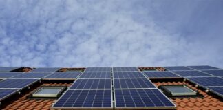 El Cabildo avanza en la implantación de energía fotovoltaica en edificios insulares