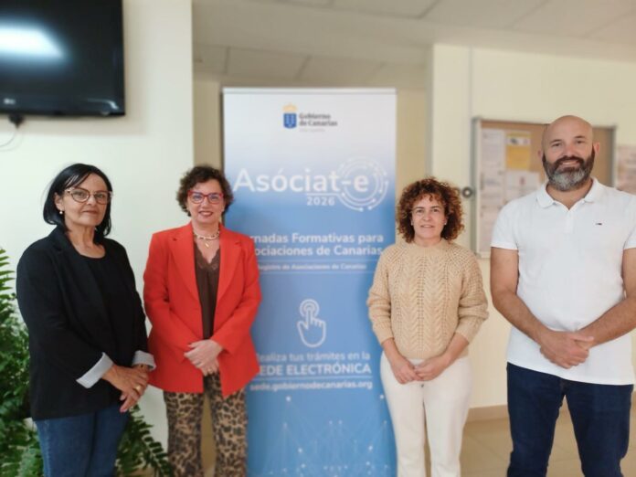 Carmen Delia Alberto junto a la alcaldesa de San Sebastián, el primer teniente de alcalde y la concejala de Participación Ciudadana