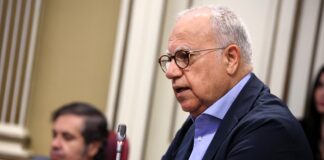 Curbelo ve en las comunidades energéticas una clave para abaratar la luz, impulsar renovables y cohesionar Canarias