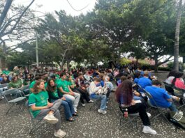 Cerca de 400 de estudiantes participan en sendos encuentros escolares en Tenerife y La Gomera